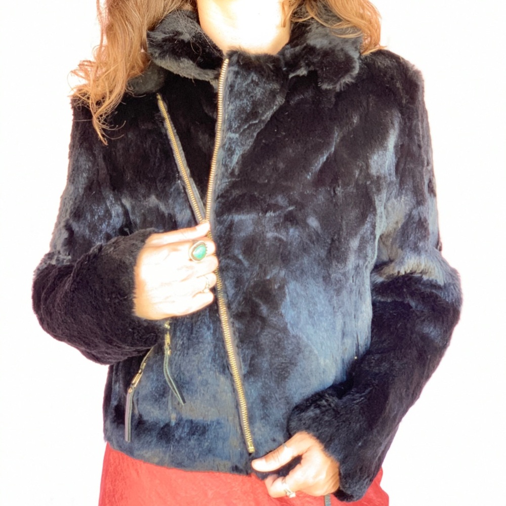 Caché Luxe Rabbit Jacket - Picture 5 of 15